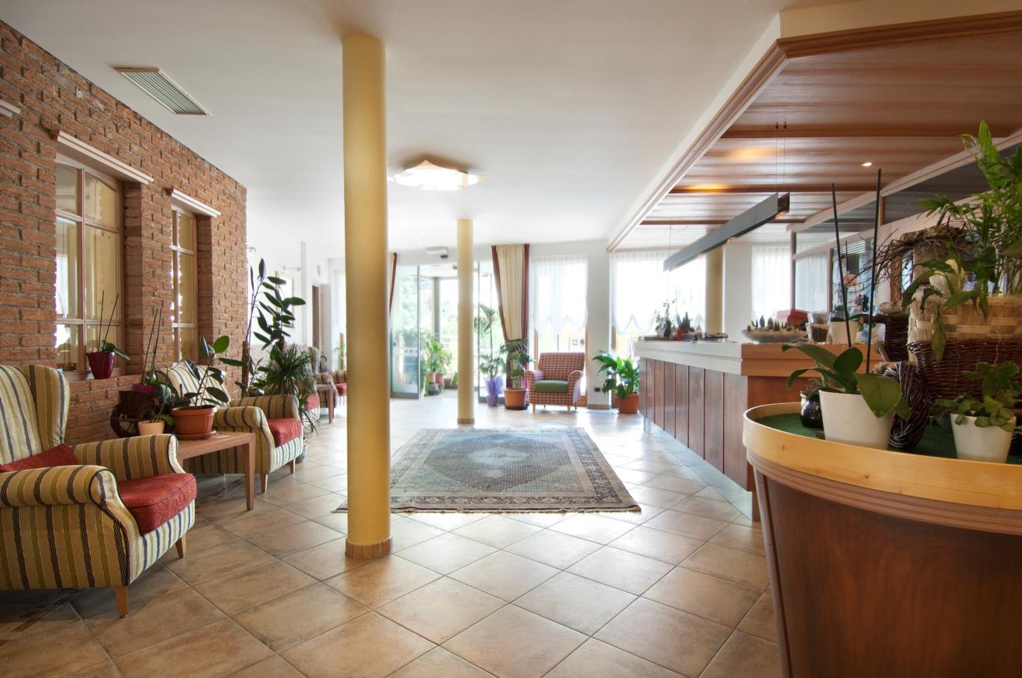 Hotel Kronplatz Olang Екстер'єр фото