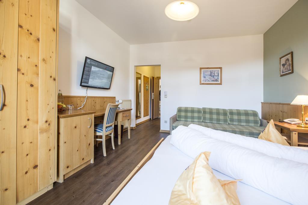 Hotel Kronplatz Olang Екстер'єр фото