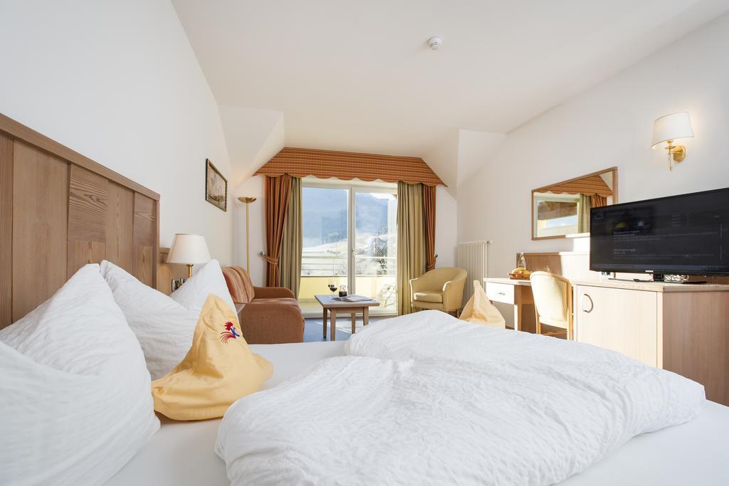 Hotel Kronplatz Olang Екстер'єр фото