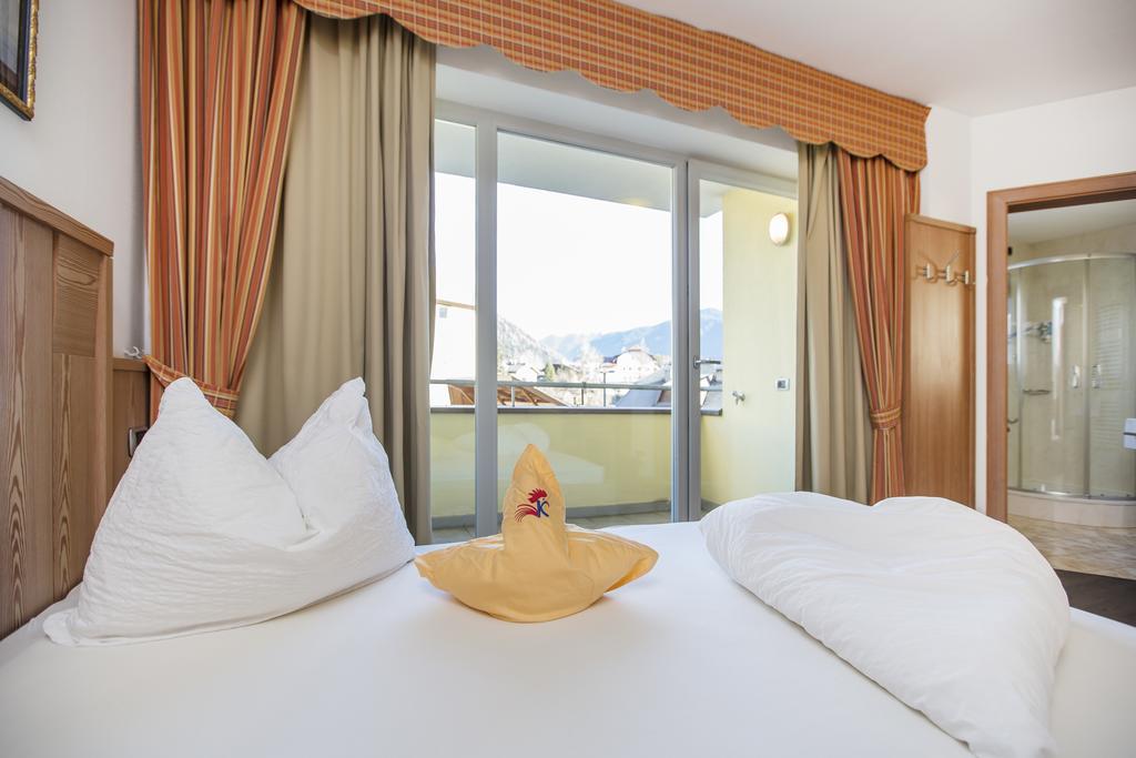 Hotel Kronplatz Olang Екстер'єр фото